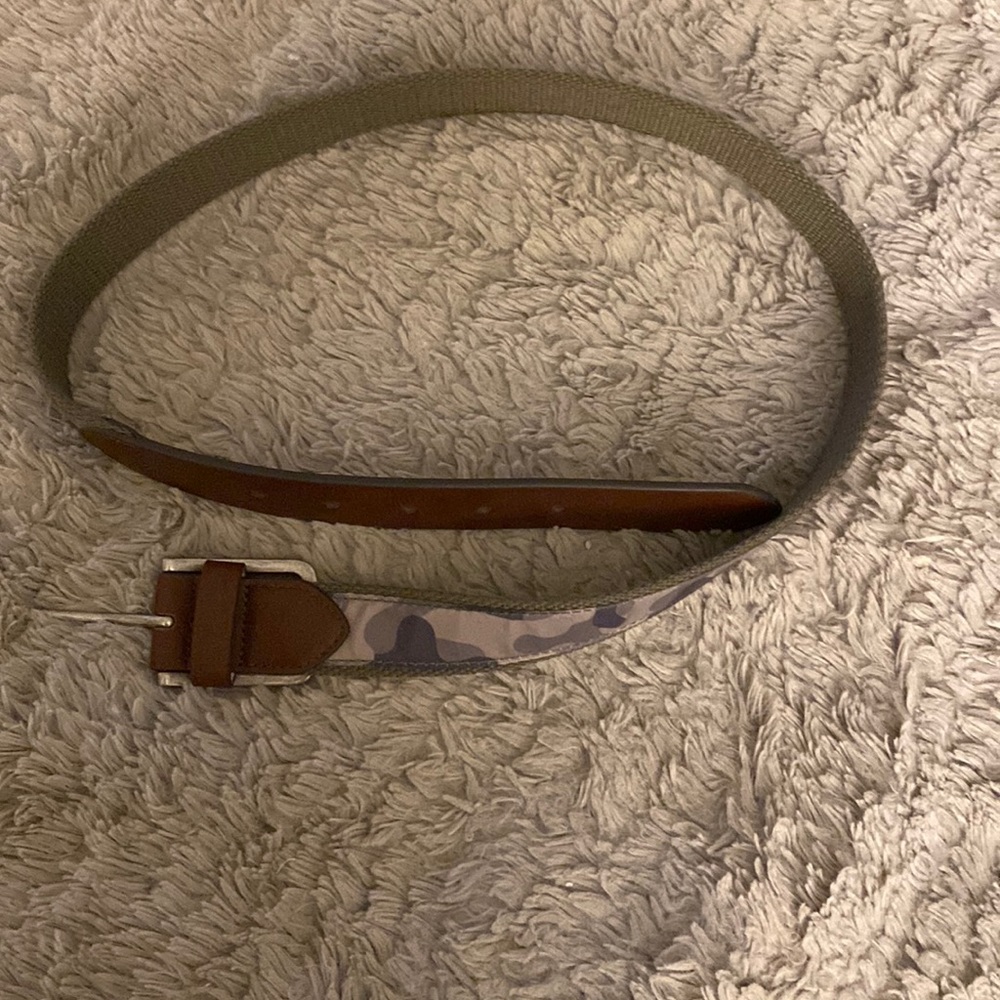 NWOT Express army design belt never worn